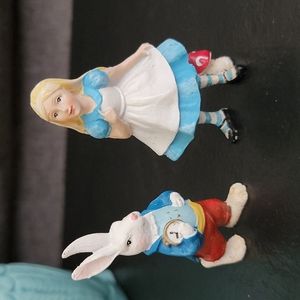 Alice & White Rabbit Figure
